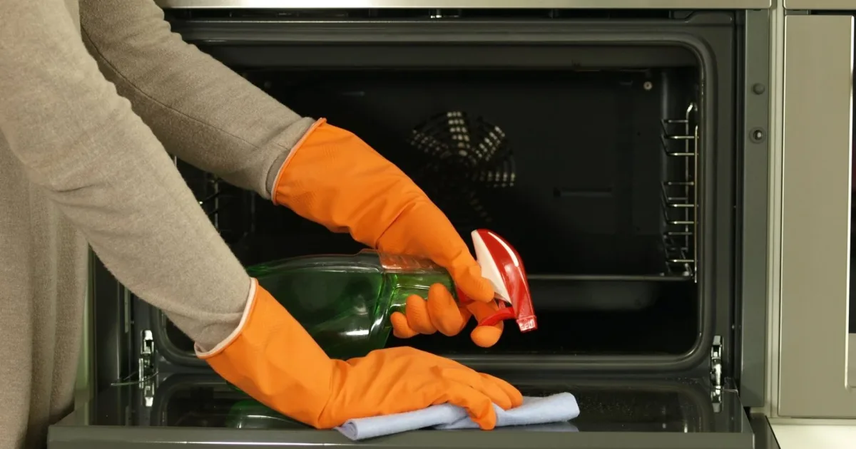 Oven cleaning company