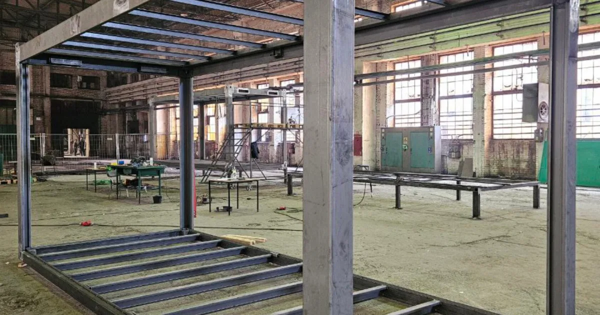 Container manufacturing